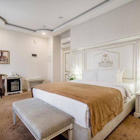 Imperial Palace Hotel Минск Екстериор снимка