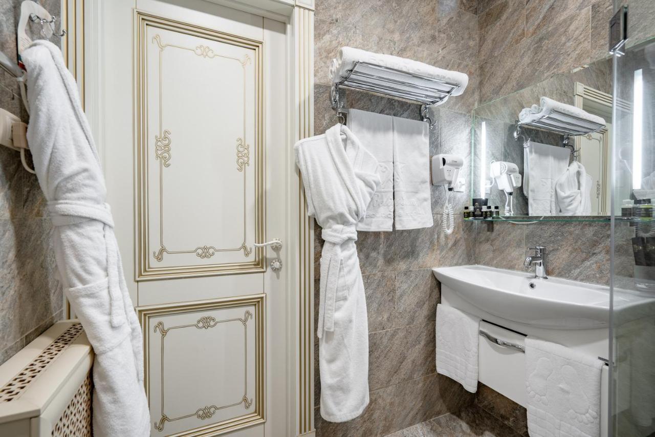 Imperial Palace Hotel Минск Екстериор снимка