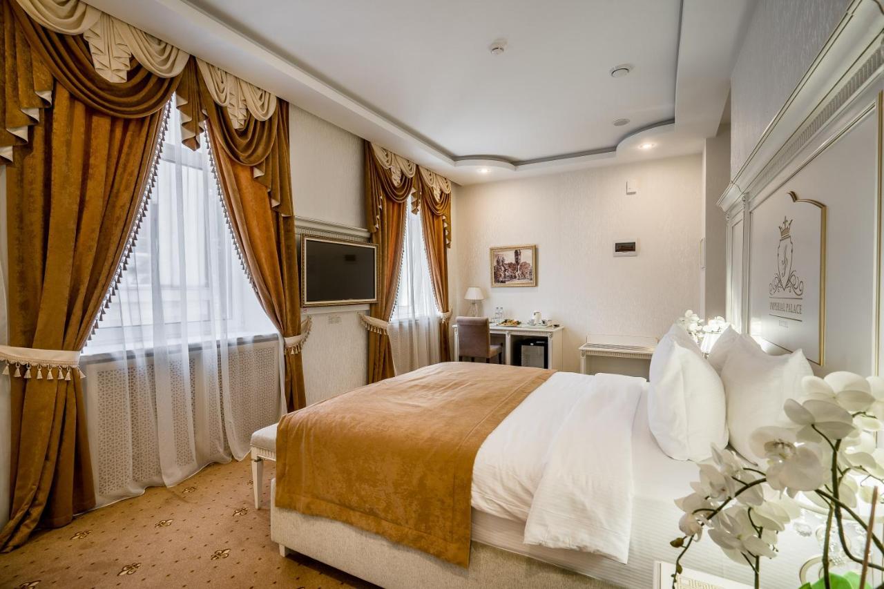 Imperial Palace Hotel Минск Екстериор снимка