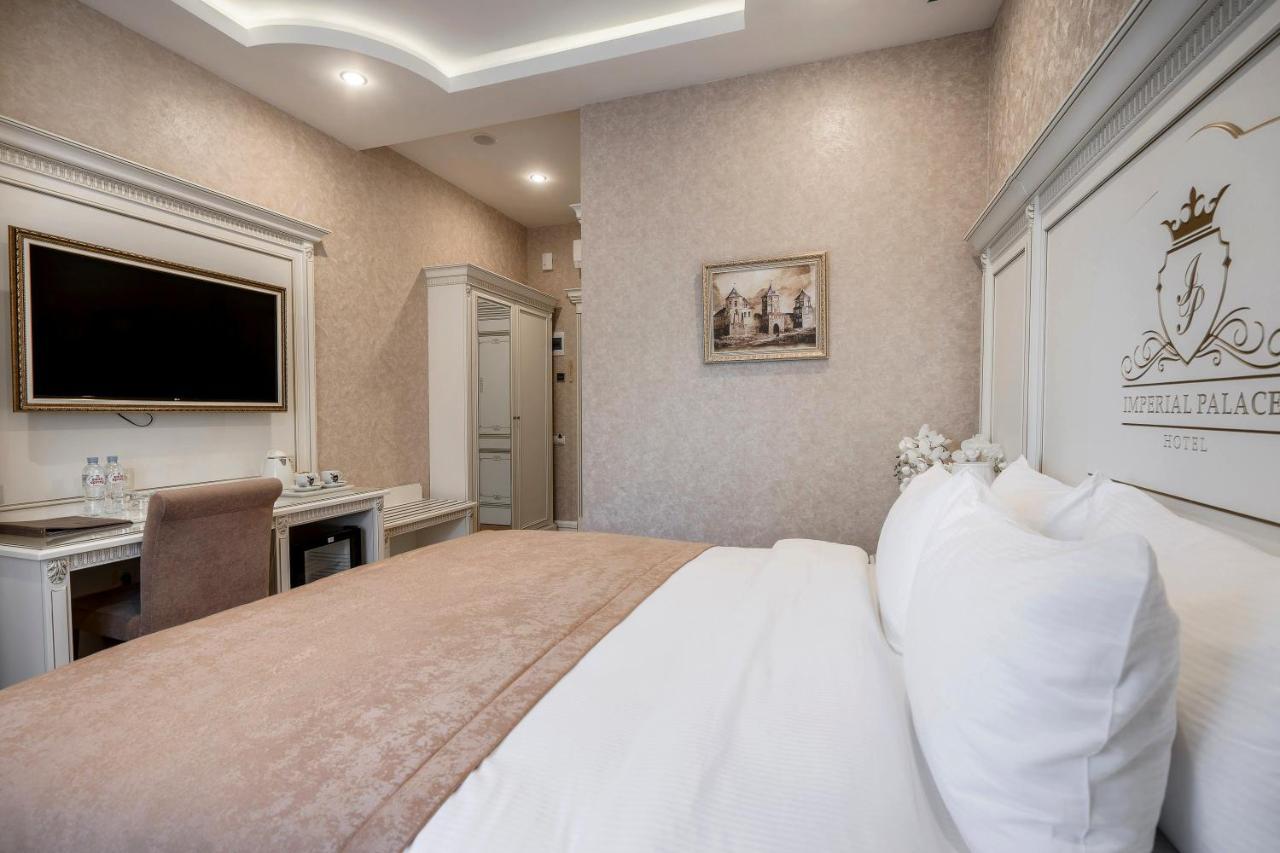 Imperial Palace Hotel Минск Екстериор снимка