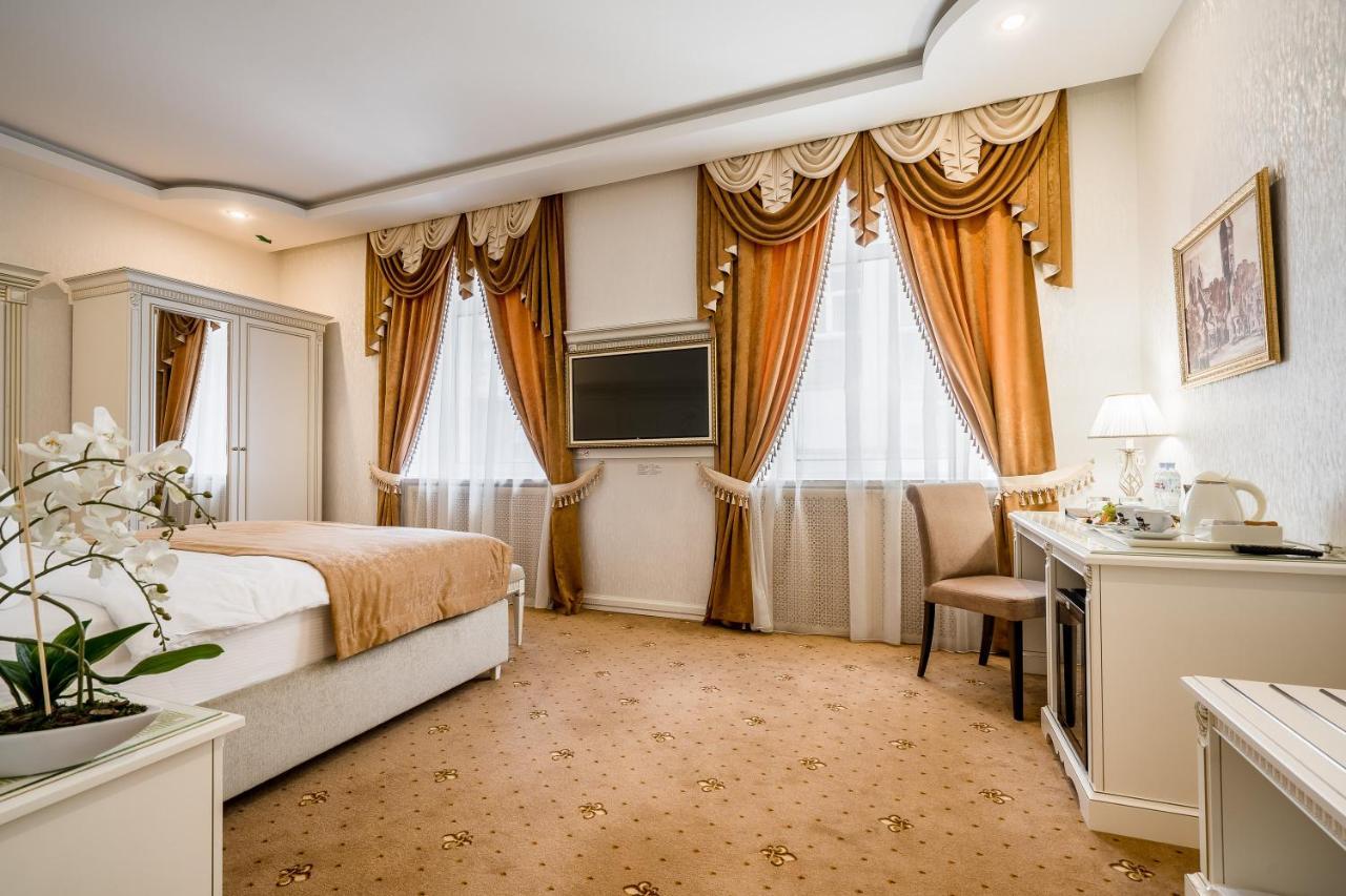 Imperial Palace Hotel Минск Екстериор снимка