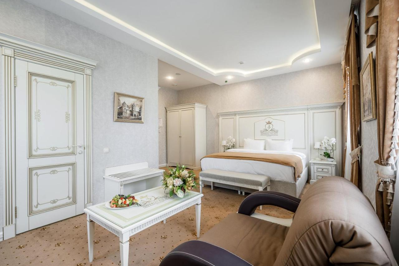 Imperial Palace Hotel Минск Екстериор снимка