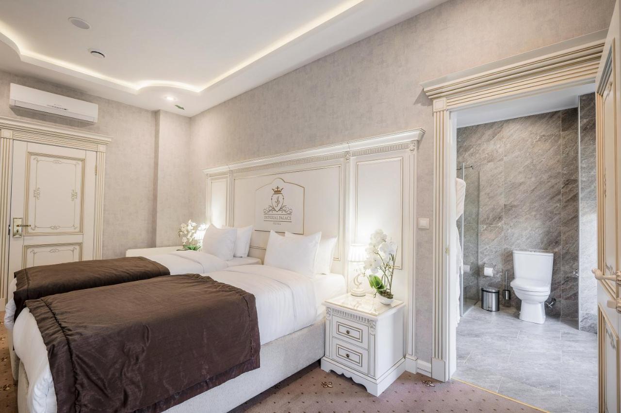 Imperial Palace Hotel Минск Екстериор снимка