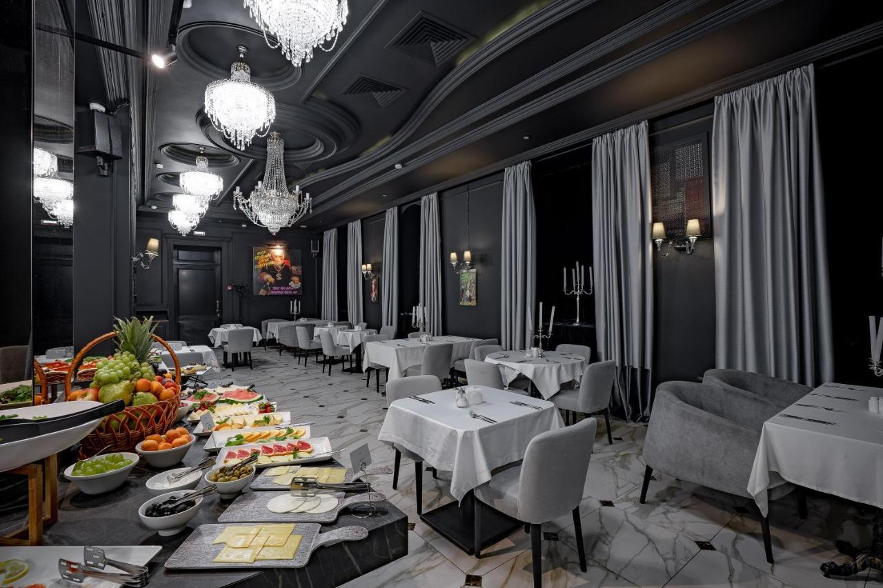 Imperial Palace Hotel Минск Екстериор снимка
