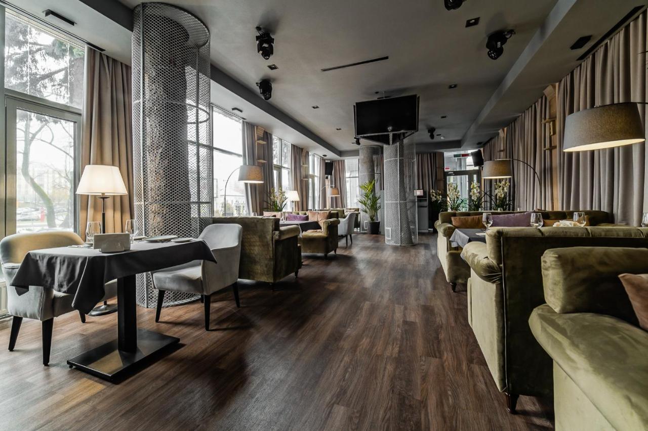 Imperial Palace Hotel Минск Екстериор снимка